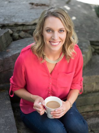 Casual-photo-with-coffee-1